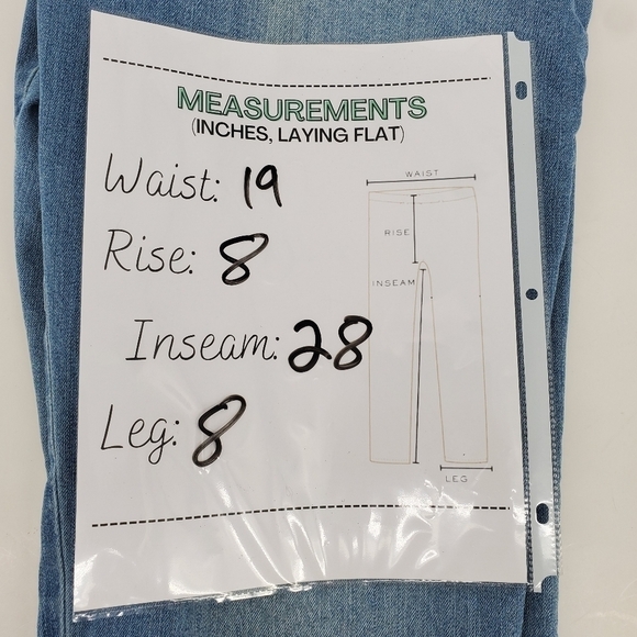 Gloria Vanderbilt Women’s Amanda Jeans Size Missy 18 Blue - Picture 2 of 12